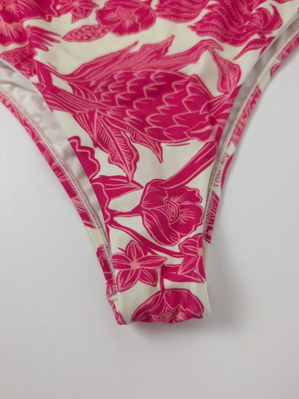 FARM Rio Tropical Woodcut One-Piece Swimsuit M - Picture 6 of 7